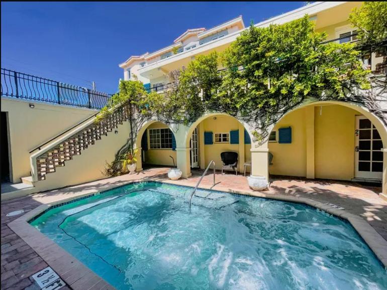 Courtyard Villa Hotel 滨海劳德代尔 外观 照片