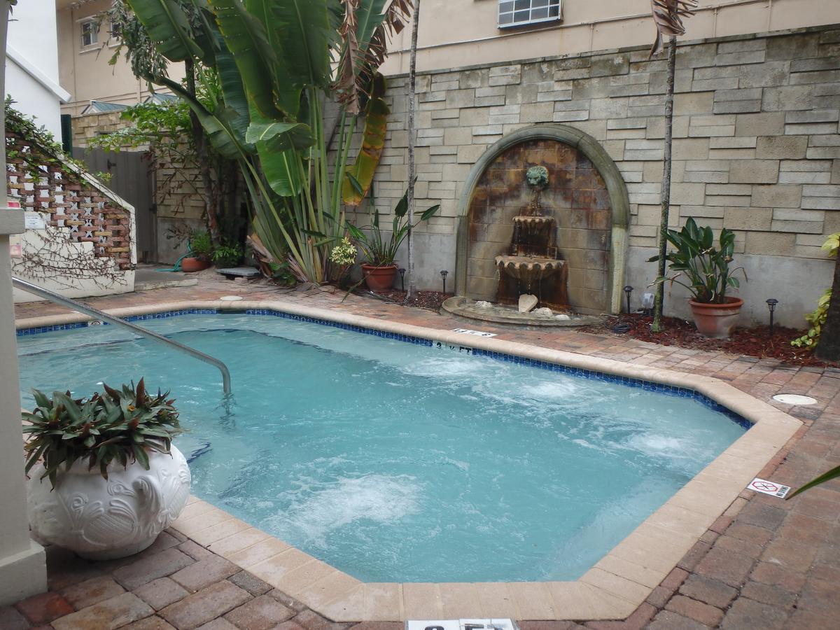 Courtyard Villa Hotel 滨海劳德代尔 外观 照片