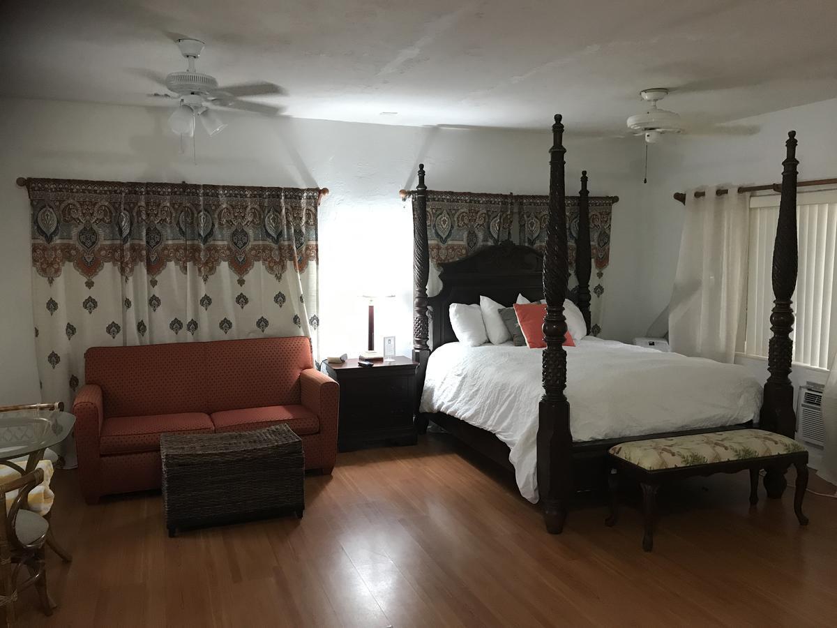 Courtyard Villa Hotel 滨海劳德代尔 外观 照片