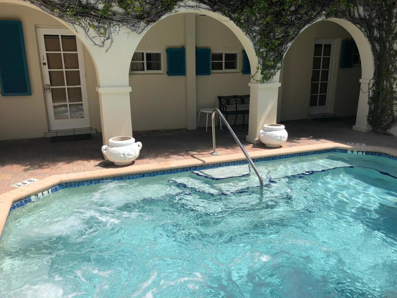 Courtyard Villa Hotel 滨海劳德代尔 外观 照片