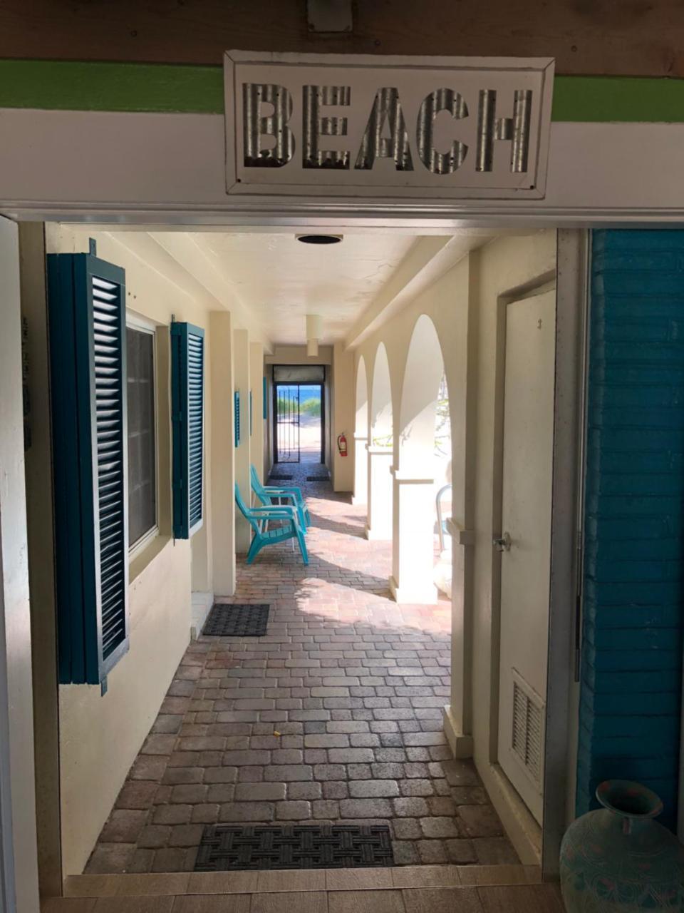 Courtyard Villa Hotel 滨海劳德代尔 外观 照片