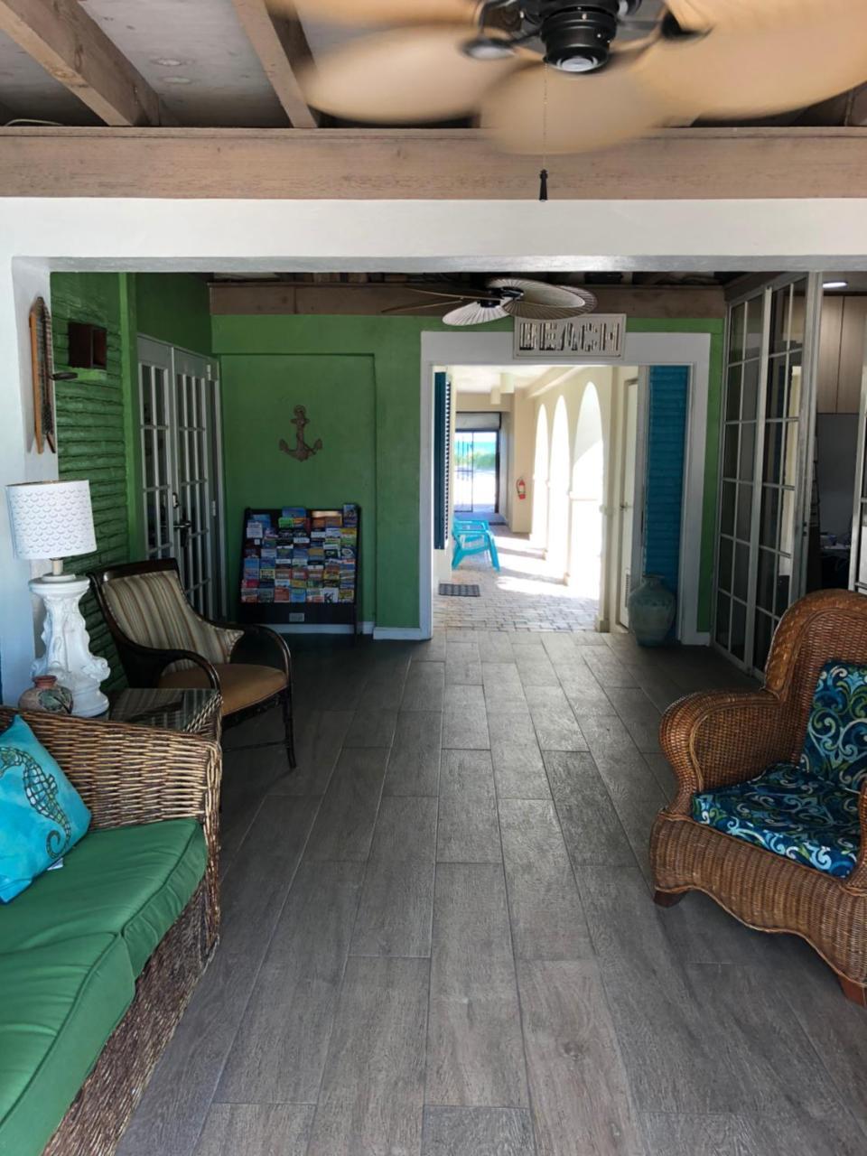 Courtyard Villa Hotel 滨海劳德代尔 外观 照片